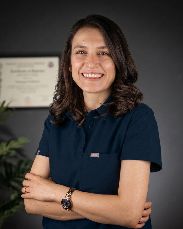 Uzm. Dt. Zeynep Ovalıoğlu